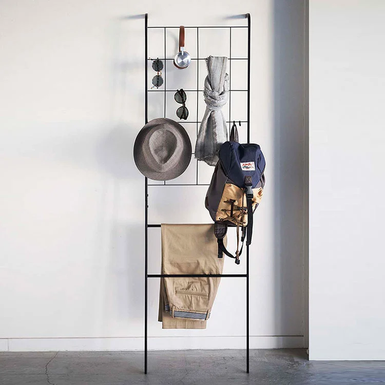 Kovový stojan do kúpeľne Stojan na uteráky